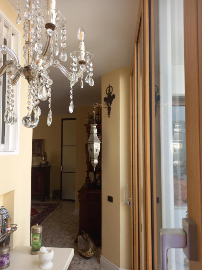 Confortevole บารี ภายนอก รูปภาพ